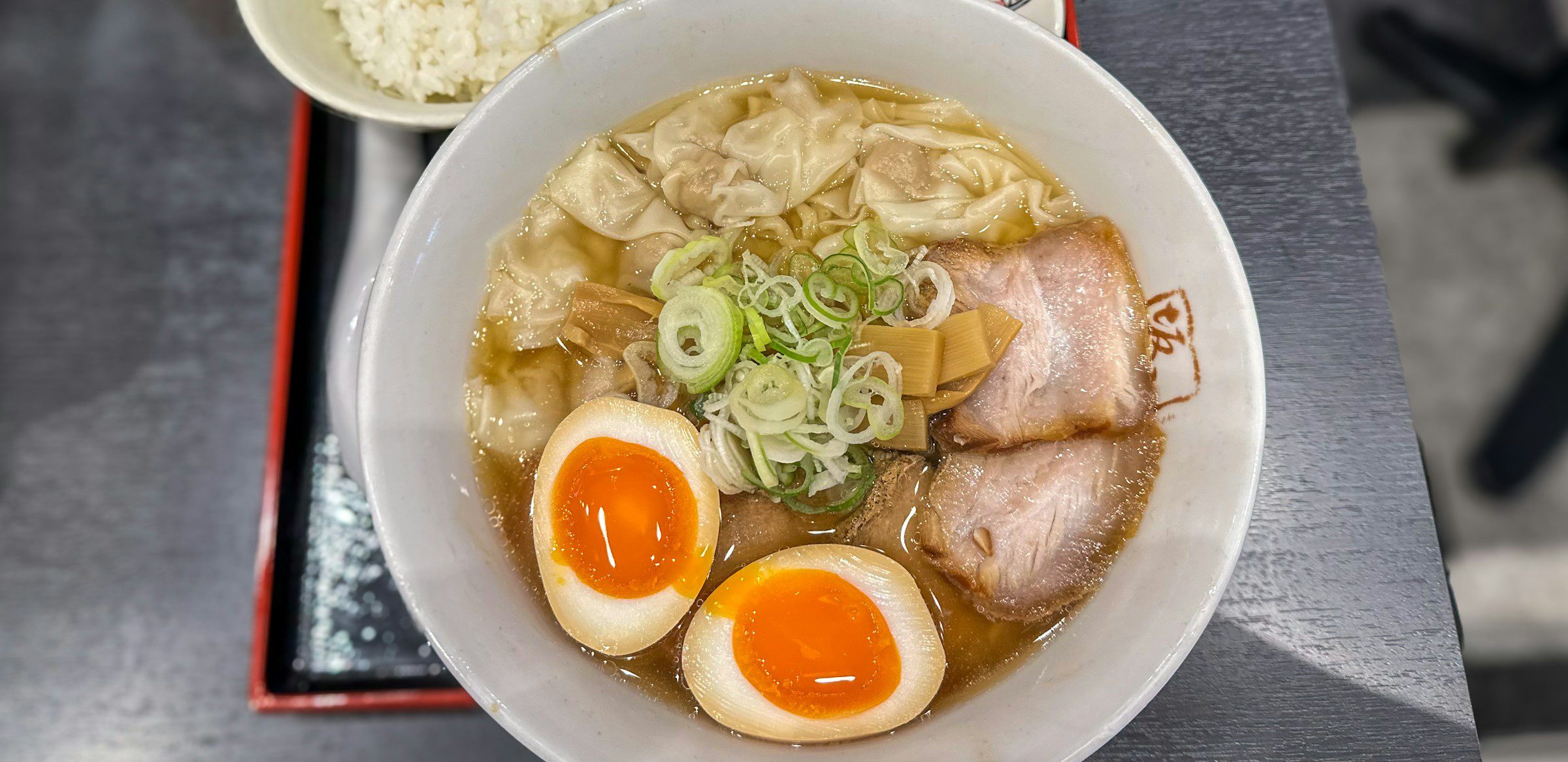 Mad i Japan – Ramen, Wagyu og Street food forklaret
